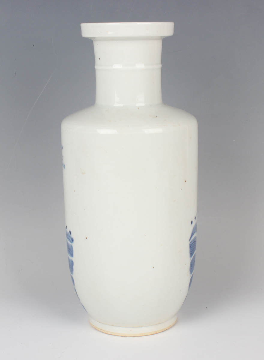 A Chinese blue and white porcelain rouleau vase, probably 20th century, the body painted to one side - Image 6 of 7