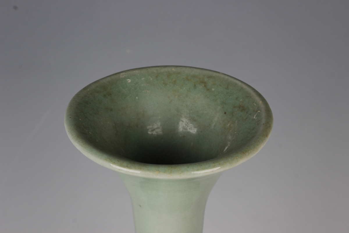 A Korean inlaid celadon vase, probably late Joseon dynasty, the pear shaped body decorated with - Image 4 of 7