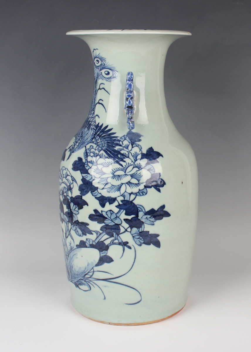 A Chinese blue and white celadon ground porcelain vase, late Qing dynasty, of shouldered tapering - Image 8 of 8