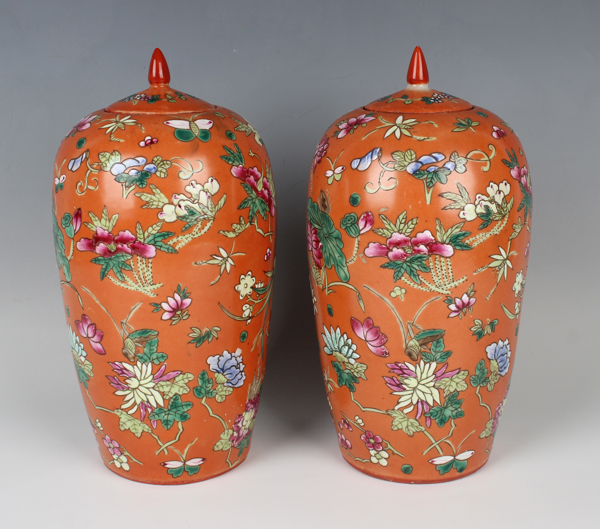 A pair of Chinese famille rose coral ground porcelain jars and covers, early 20th century, each of - Image 9 of 10