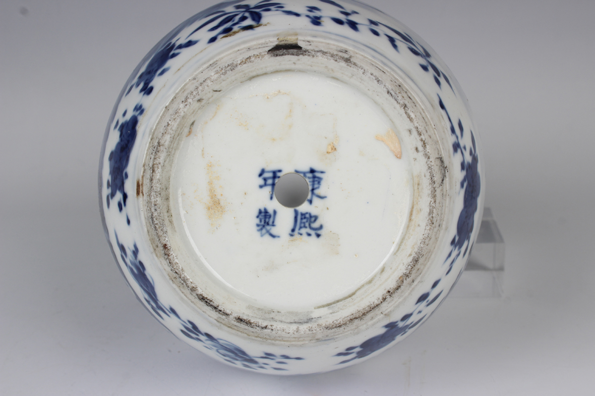 A Chinese blue and white porcelain double gourd shaped vase, mark of Kangxi but late 19th century, - Image 5 of 10