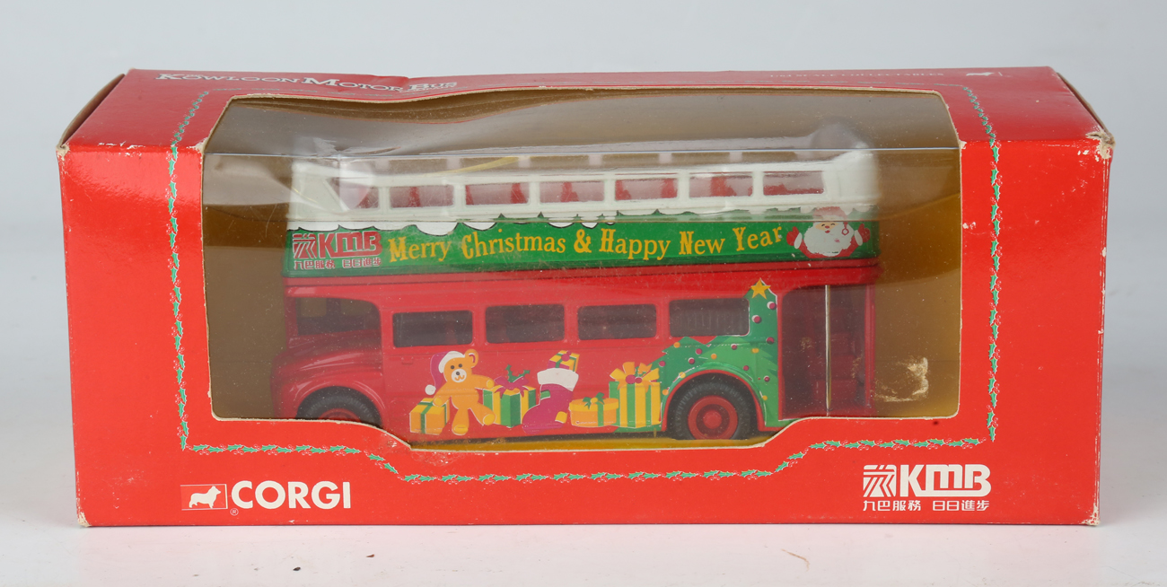 Twenty-seven Corgi Classics collectors' buses and double-deck buses in various Hong Kong liveries, - Image 24 of 35