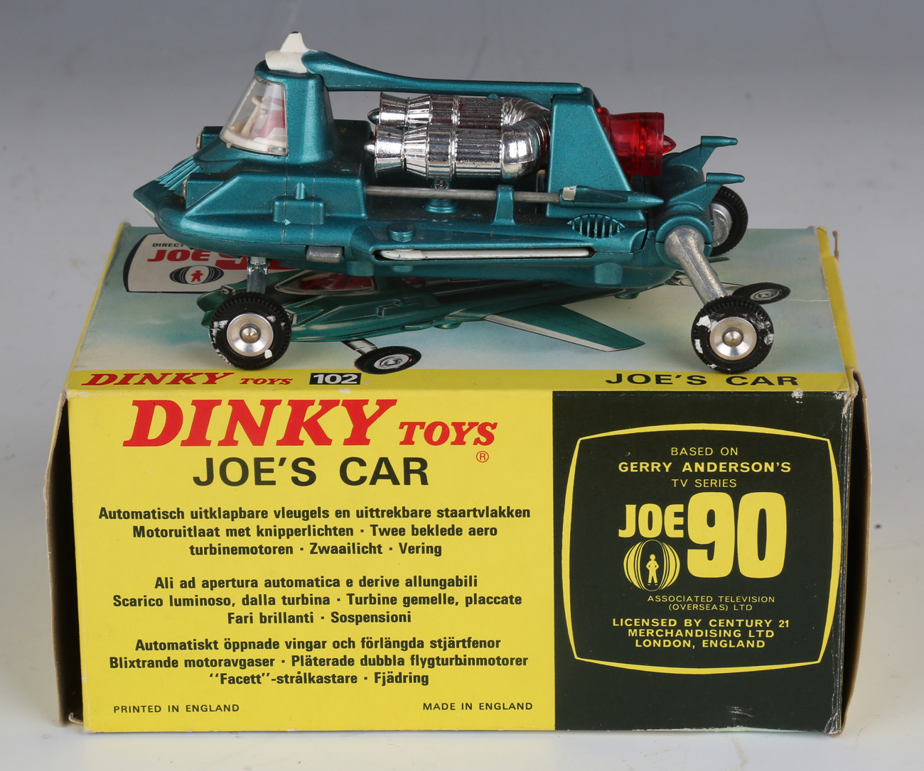 A Dinky Toys No. 102 Joe's Car, boxed with diorama, polystyrene stand and instructions (box - Image 11 of 11