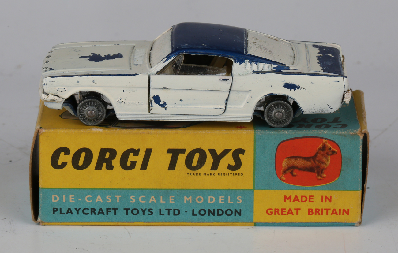 A small collection of Corgi Toys vehicles, comprising No. 325 Ford Mustang Fastback 2+2 - Image 8 of 11