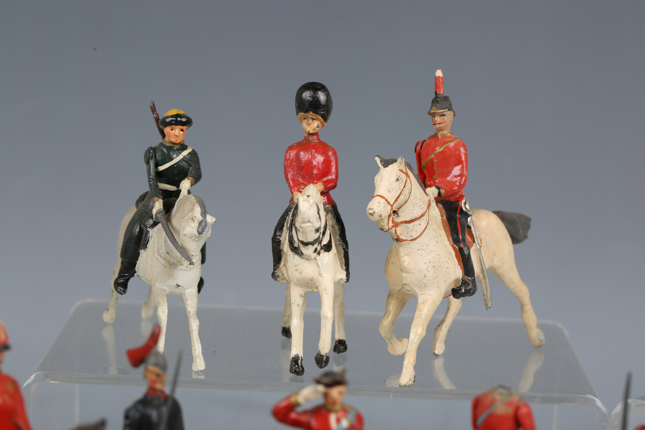 A good collection of Britains lead soldiers, including lancers and Life Guards, some boxed or with - Image 12 of 13