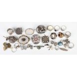 A small group of mostly silver jewellery, including a pair of rectangular cufflinks, detailed '