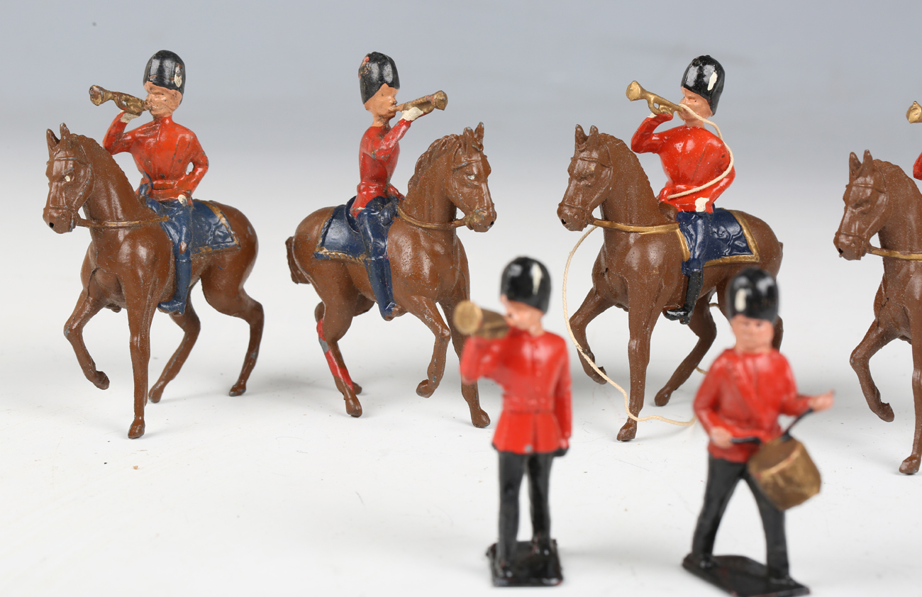 A collection of Crescent Toys lead figures, including sentries and sentry box, cavalry, Life Guards, - Image 6 of 15