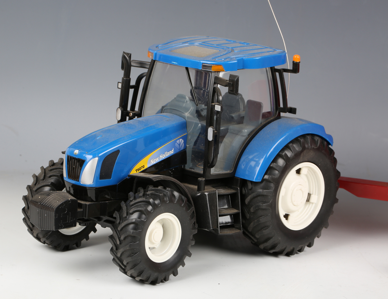 A Britains Big Farm radio control New Holland T6070 tractor and a bulk tipping trailer, both - Image 15 of 15