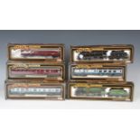 A collection of Mainline Railways gauge OO items, including a No. 37-075 Rebuilt Patriot Class 6P