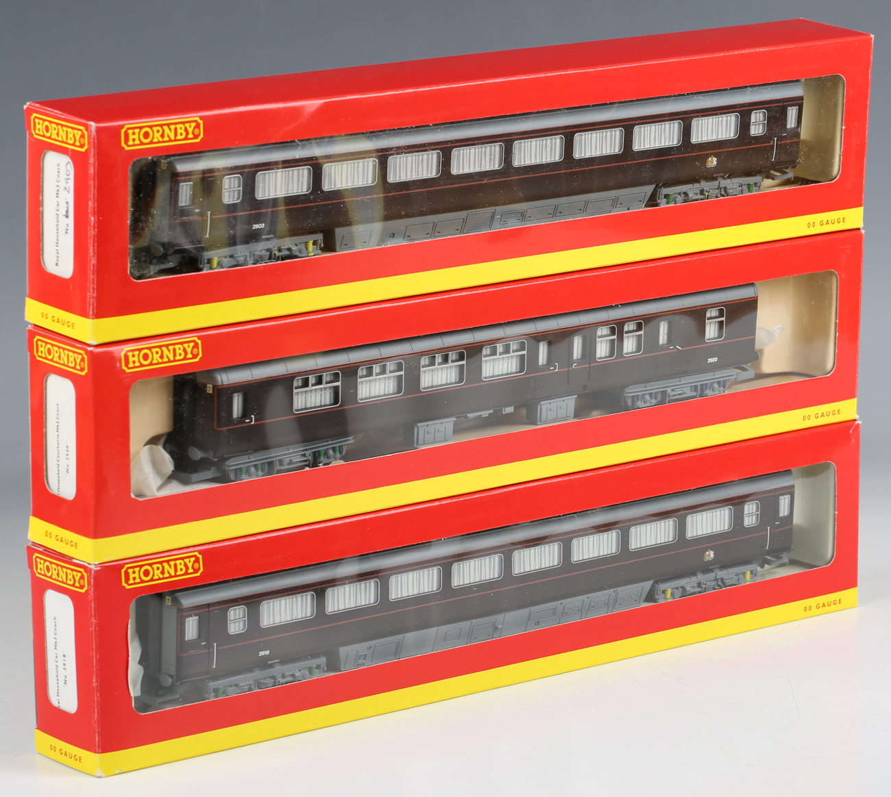 A Hornby gauge OO R.2370 The Royal Train pack and an R.4197 The Royal Train coach pack, all boxed - Image 4 of 10