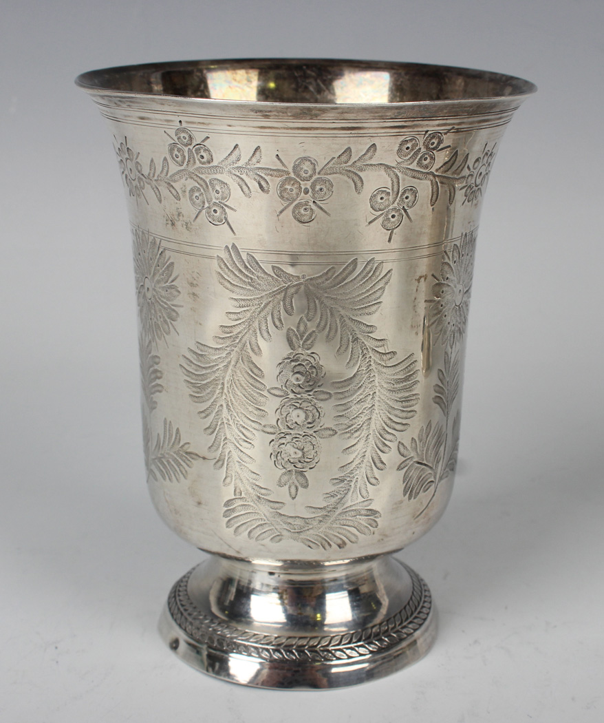 An early 19th century French silver beaker, the flared cylindrical body engraved with stems of - Image 7 of 7