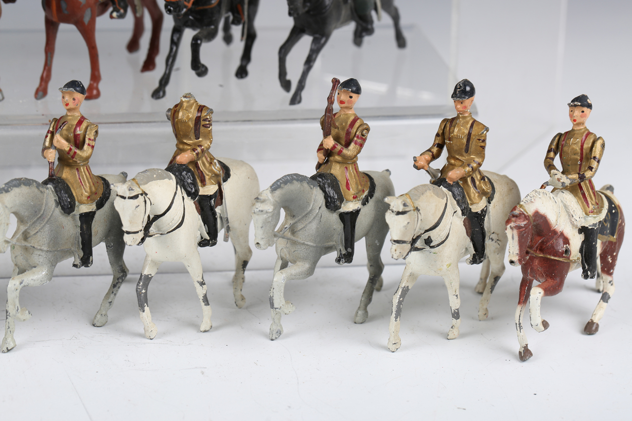 A good collection of Britains lead soldiers, including lancers and Life Guards, some boxed or with - Image 10 of 13