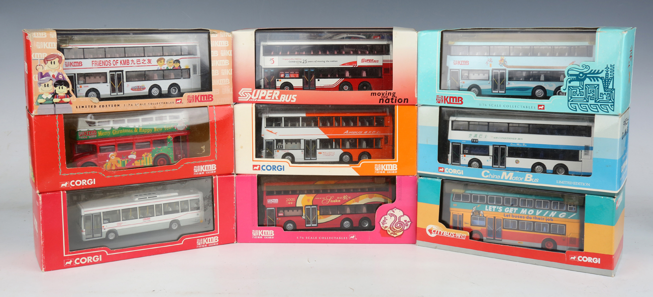 Twenty-seven Corgi Classics collectors' buses and double-deck buses in various Hong Kong liveries, - Image 26 of 35