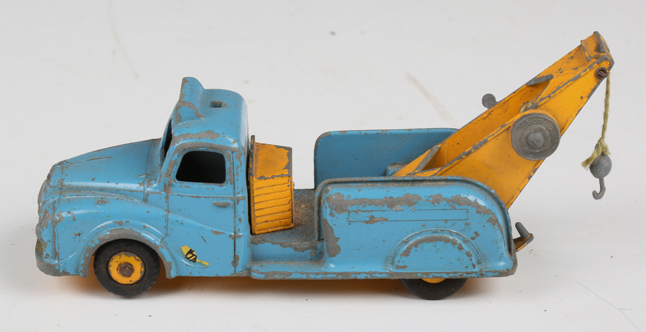 A collection of diecast vehicles, including a Spot-On Land Rover, Budgie Toys, a towing tender and - Image 8 of 13