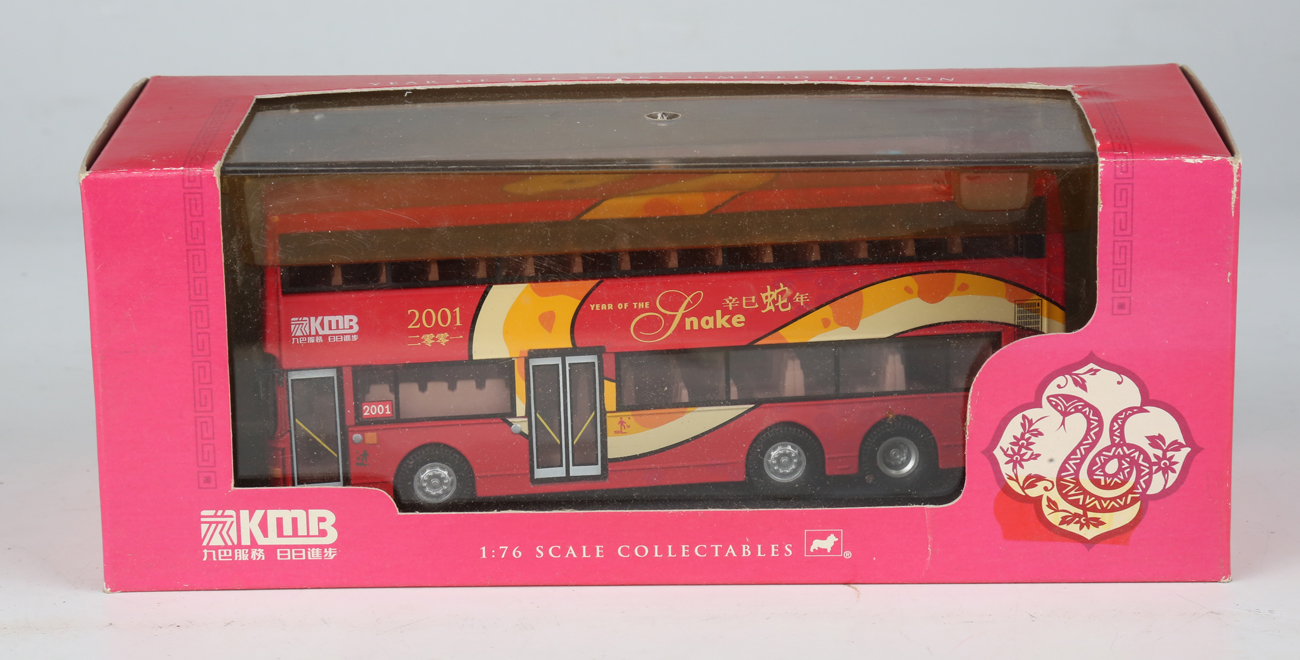 Twenty-seven Corgi Classics collectors' buses and double-deck buses in various Hong Kong liveries, - Image 22 of 35