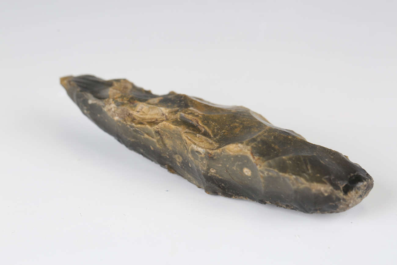 A Mesolithic fabricator tool, length 13.5cm, another crude axe head, length 13cm, and a scraper - Image 8 of 11
