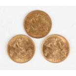 An Edward VII half-sovereign 1905 and two George V half-sovereigns, comprising 1913 and 1915 Perth