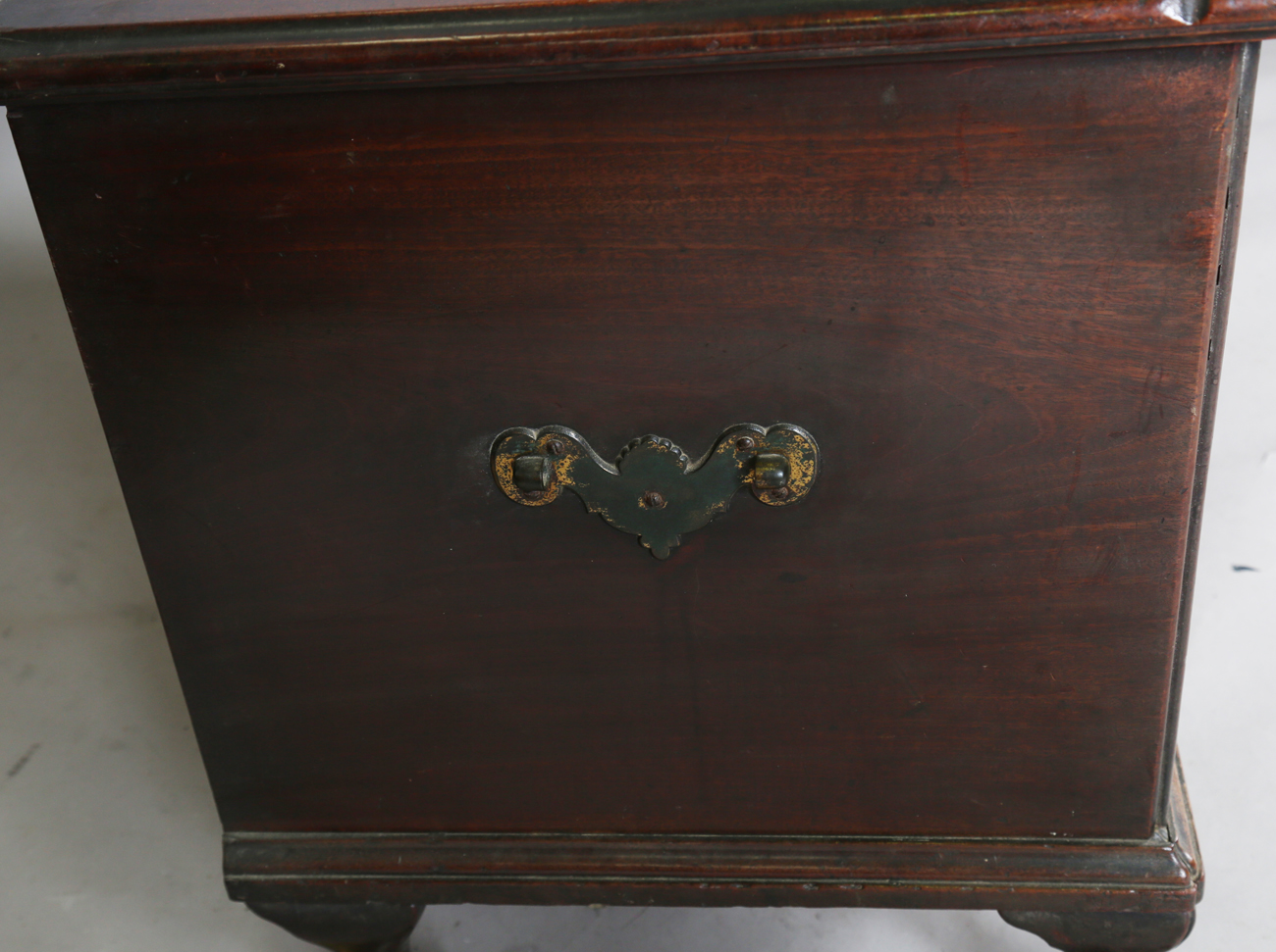 A George III mahogany trunk, the hinged lid above applied handles (one missing), raised on carved - Image 9 of 13