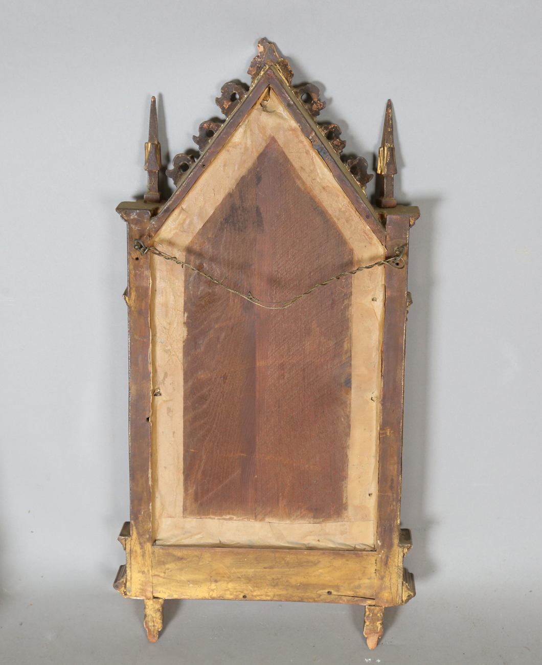 A pair of late 19th century Gothic Revival giltwood and gesso wall mirrors of arched architectural - Image 5 of 8