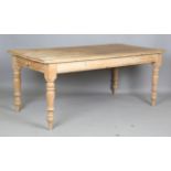 A modern Victorian style pine rectangular kitchen table, height 76cm, length 184cm, depth 89cm.