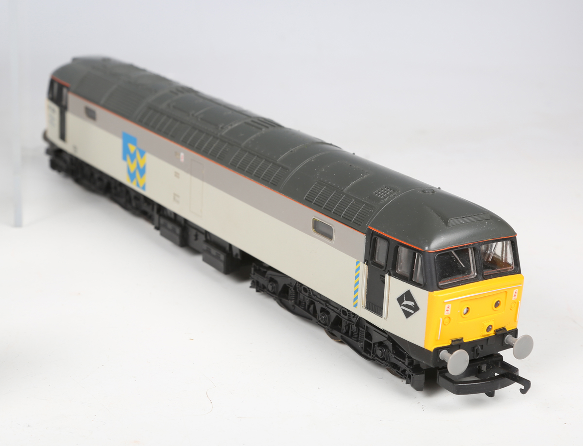 Eleven Lima gauge OO diesel locomotives in various liveries, all boxed.Buyer’s Premium 29.4% ( - Bild 7 aus 11