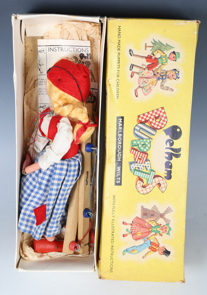 A Pelham Puppets SS Gypsy and two others, all boxed, together with a Victorian cube puzzle and a Tip - Bild 6 aus 10