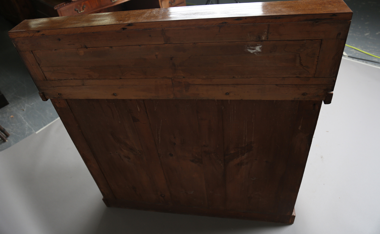 A Victorian mahogany mirror back chiffonier, height 114cm, width 106cm, depth 44cm, together with - Bild 7 aus 16