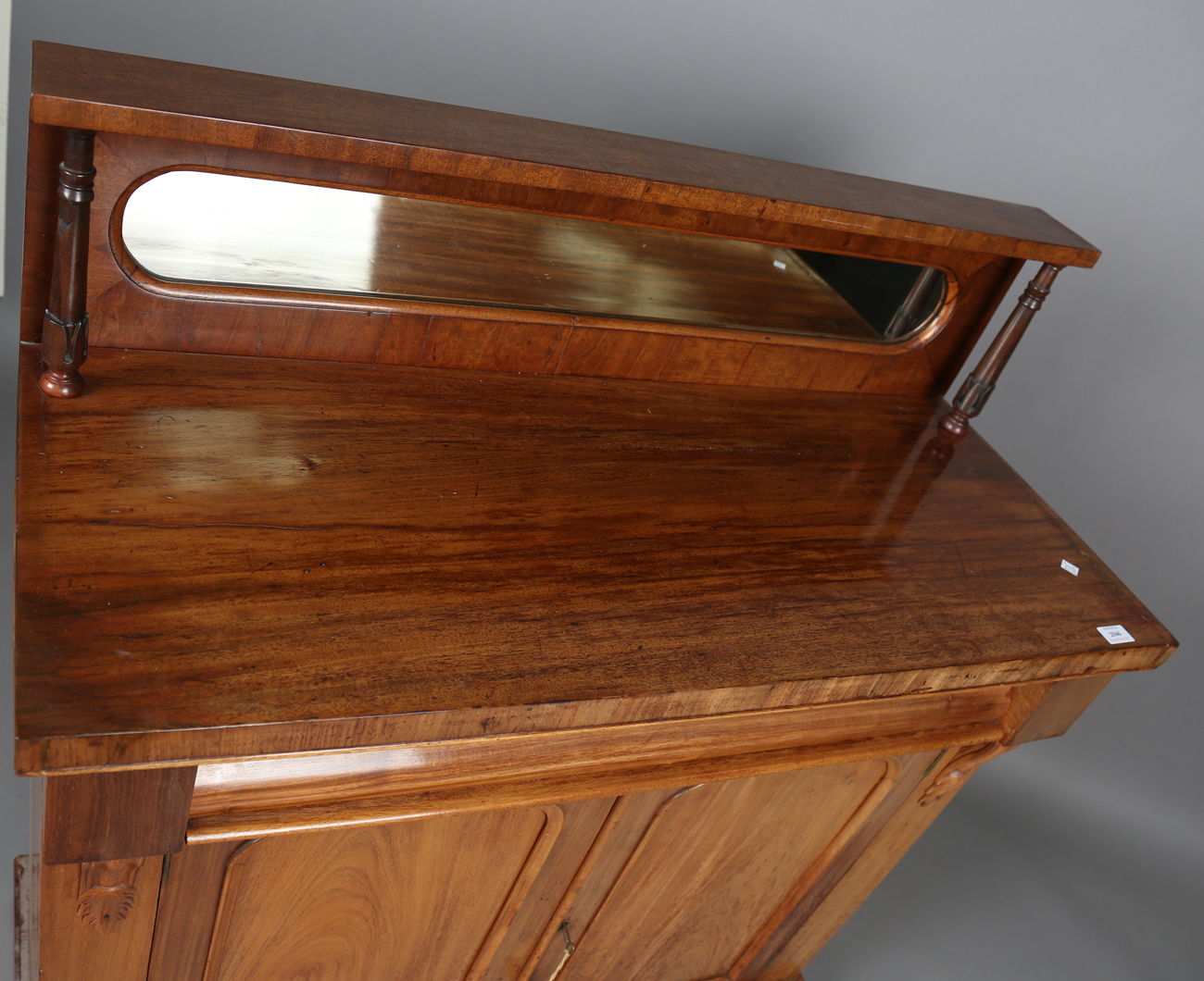 A Victorian mahogany mirror back chiffonier, height 114cm, width 106cm, depth 44cm, together with - Bild 16 aus 16