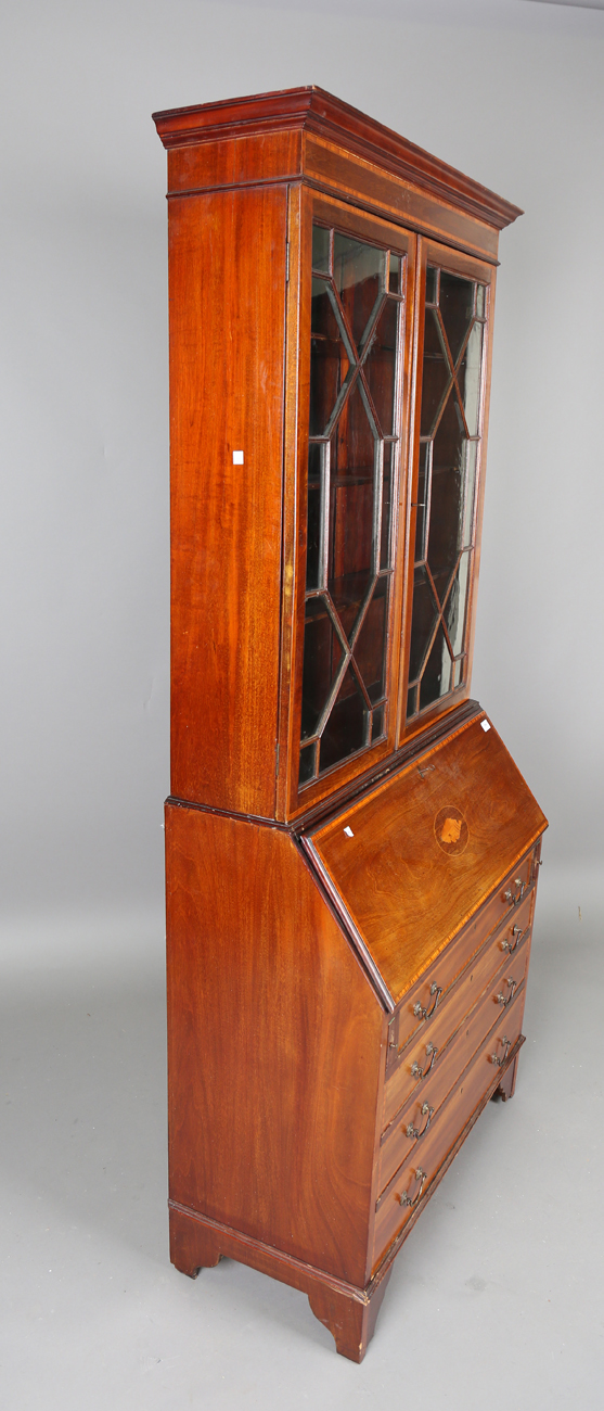 An Edwardian mahogany bureau bookcase, the fall flap inlaid with a conch shell, height 207cm, - Bild 4 aus 9