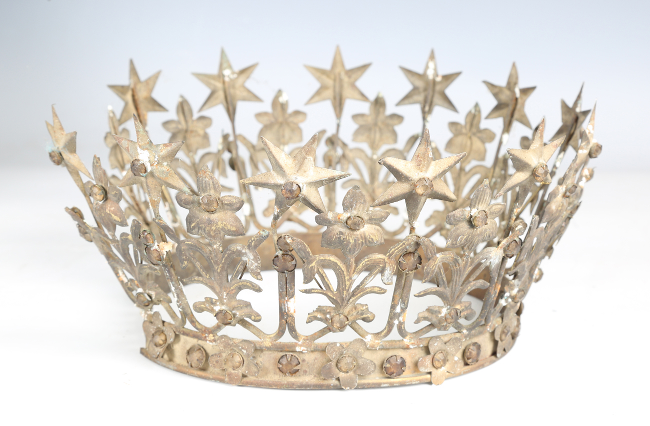 An early/mid-20th century gilt metal crown, inset with coloured pastes and with adjustable headband, - Image 14 of 17