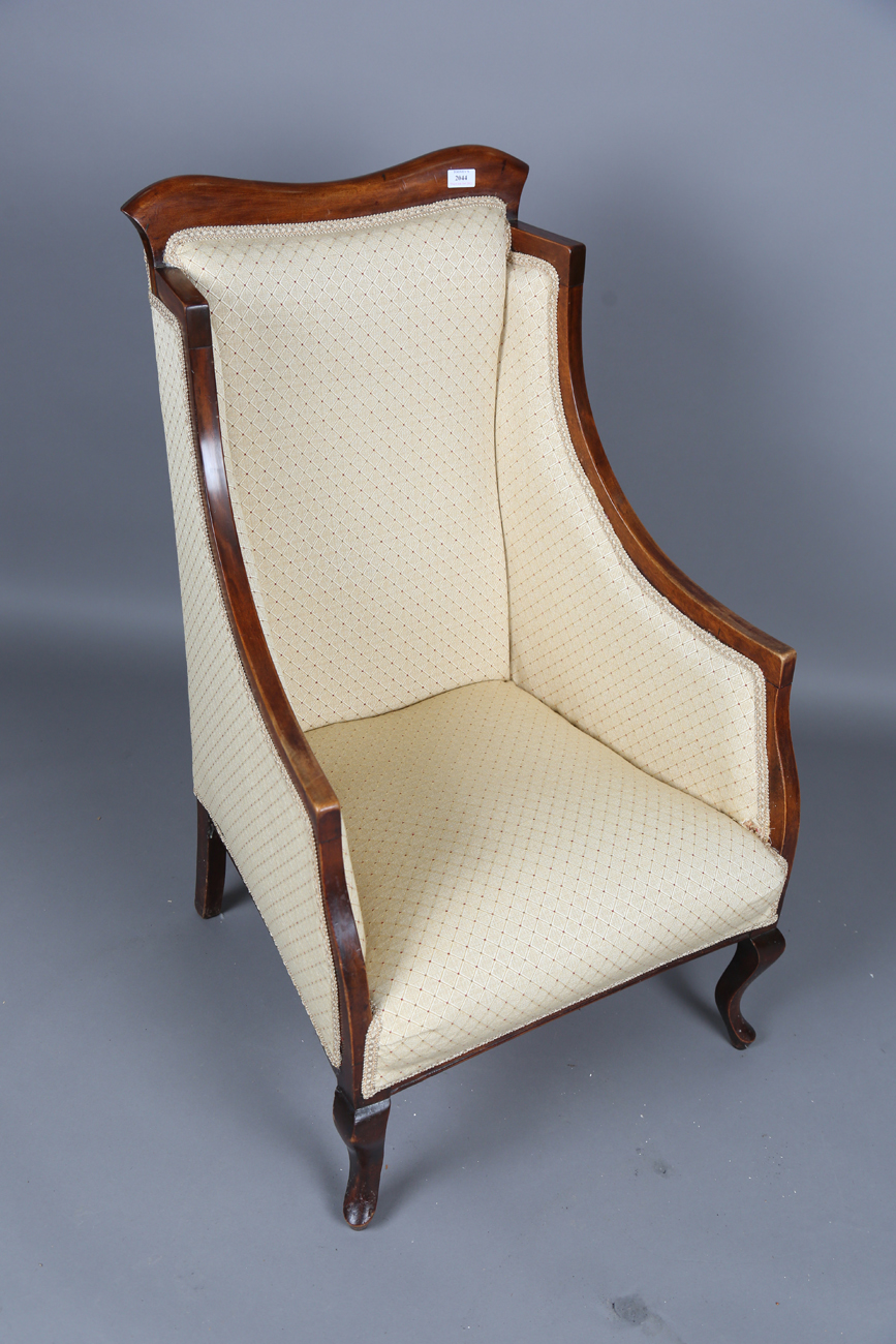 An Edwardian walnut framed armchair, upholstered in cream damask, height 109cm, width 65cm, together - Image 9 of 12