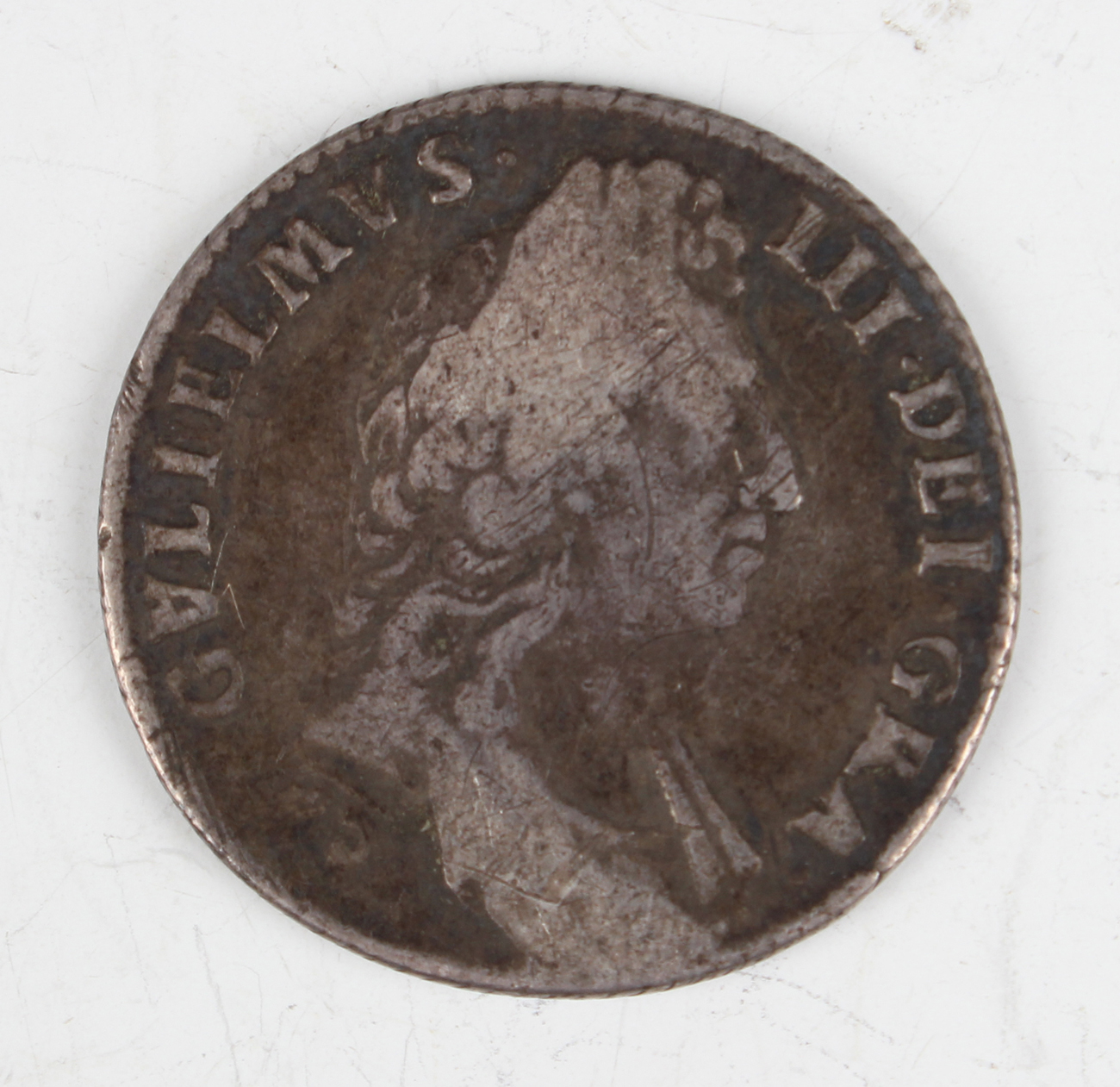 A William III sixpence 1700, two other sixpences, 1696 and 1697, and two shillings, both 1697. - Image 11 of 11