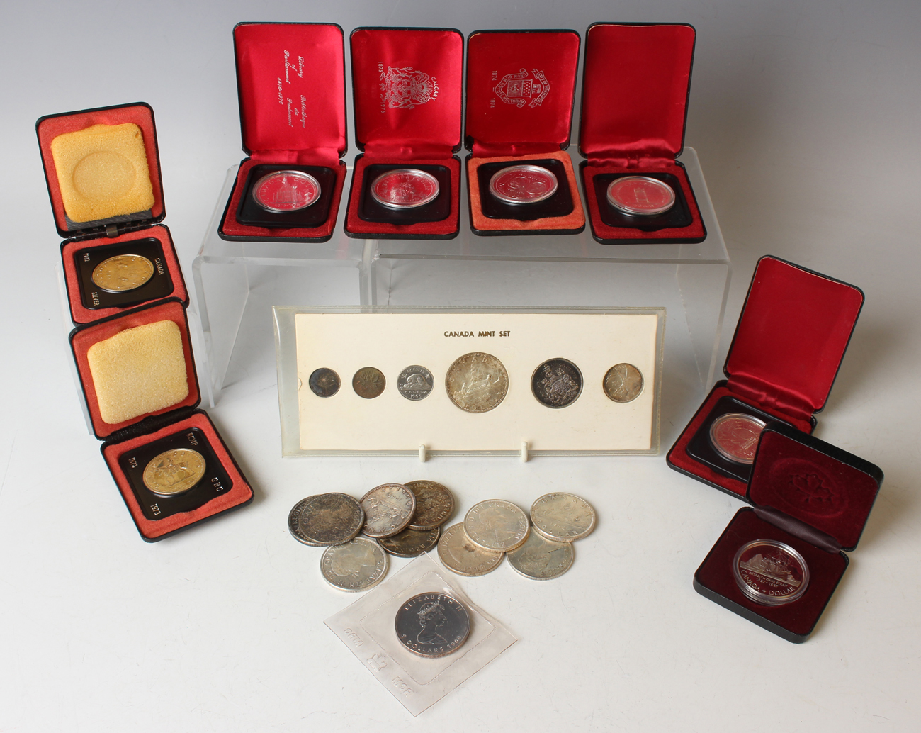 A group of Canadian silver coinage, the majority Elizabeth II, including a Canadian Mint six-coin