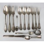 A set of three Continental .800 silver dessert spoons and forks, a similar .800 silver tablespoon