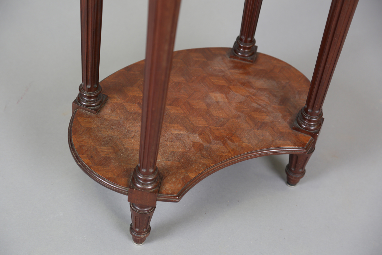 An early 20th century French parquetry kingwood oval bedside cabinet with gilt metal mounts and - Image 6 of 11