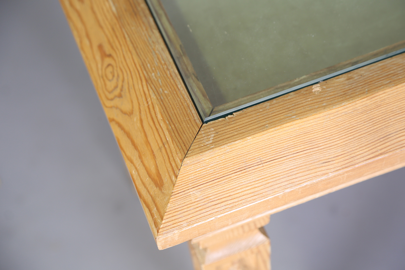 A 20th century Neoclassical style pine display case occasional table, the removable glass top - Image 6 of 7