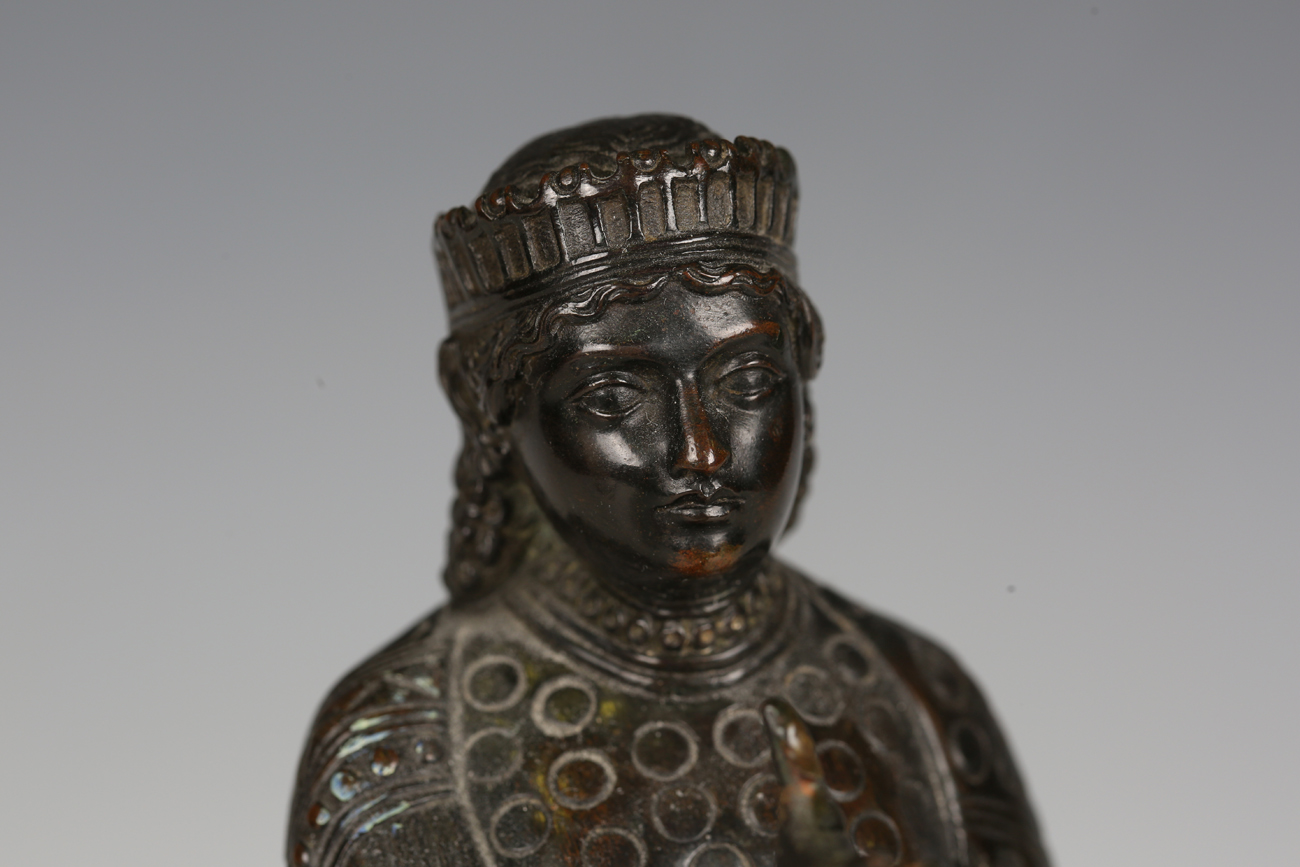 A 19th century Continental patinated bronze figure of a regal female holding a goblet and dish, - Image 17 of 17