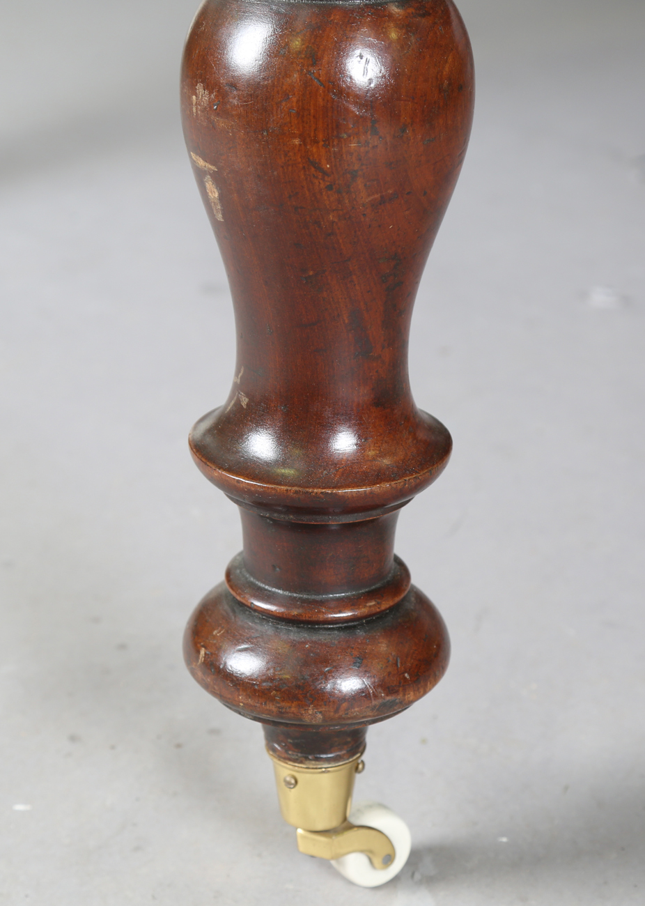 A Victorian mahogany dining table, the moulded top on turned baluster legs and castors, height 72cm, - Image 2 of 6