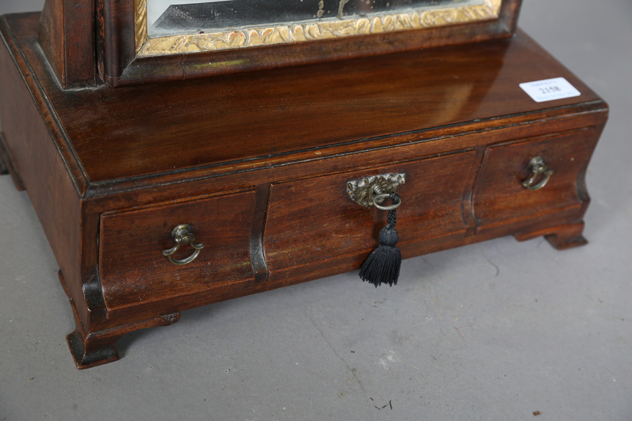 A George II mahogany swing frame mirror, the base fitted with three cedar-lined drawers, height - Image 6 of 10