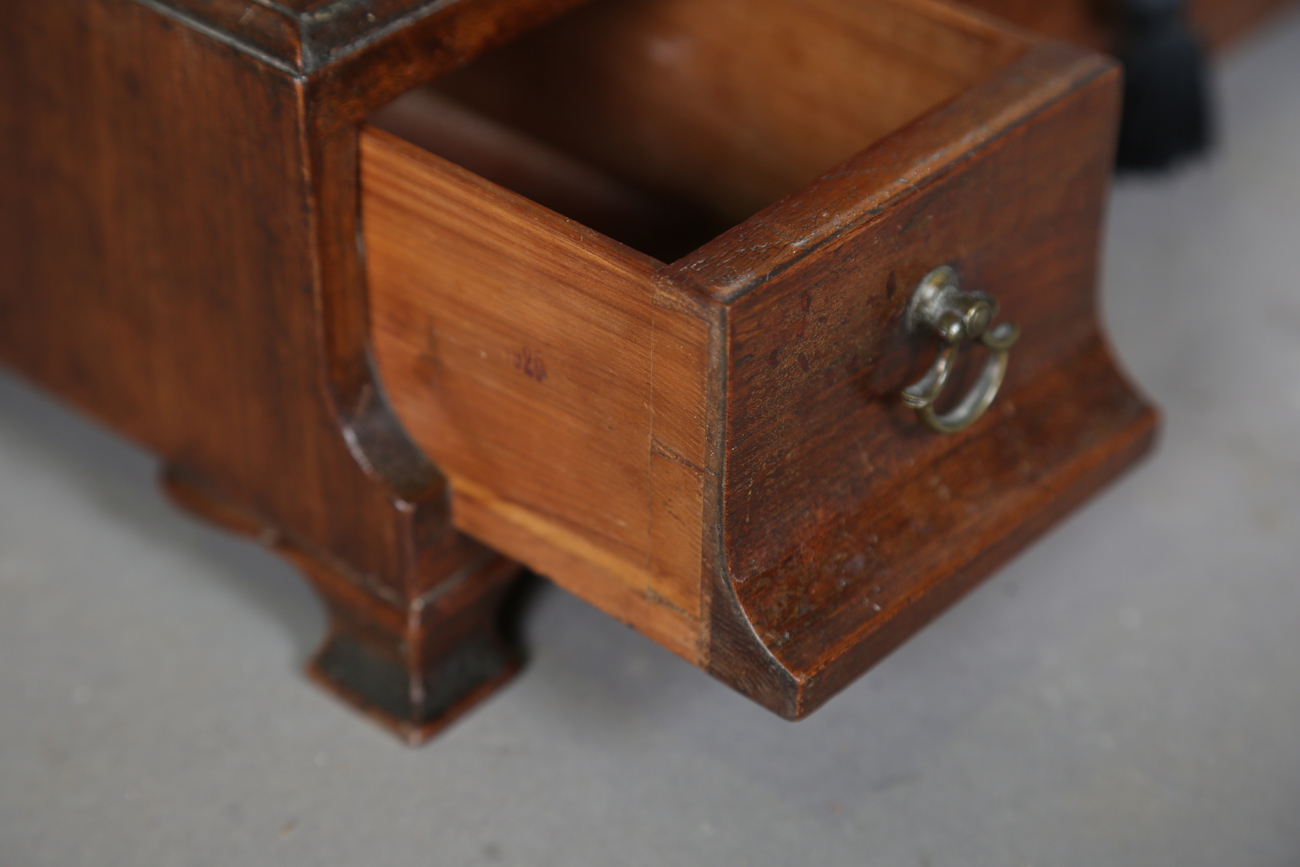 A George II mahogany swing frame mirror, the base fitted with three cedar-lined drawers, height - Image 5 of 10