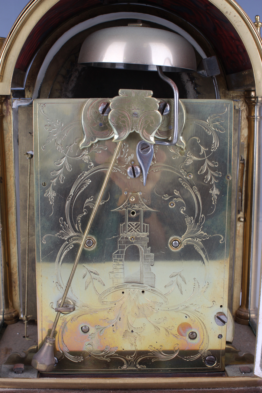 An early 20th century gilt lacquered brass and mahogany cased calendar bracket clock, the brass four - Image 5 of 7