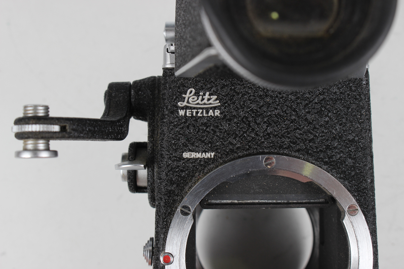 A collection of Leica cameras and accessories, including an M3 camera, No. 964591, circa 1959, - Image 5 of 30