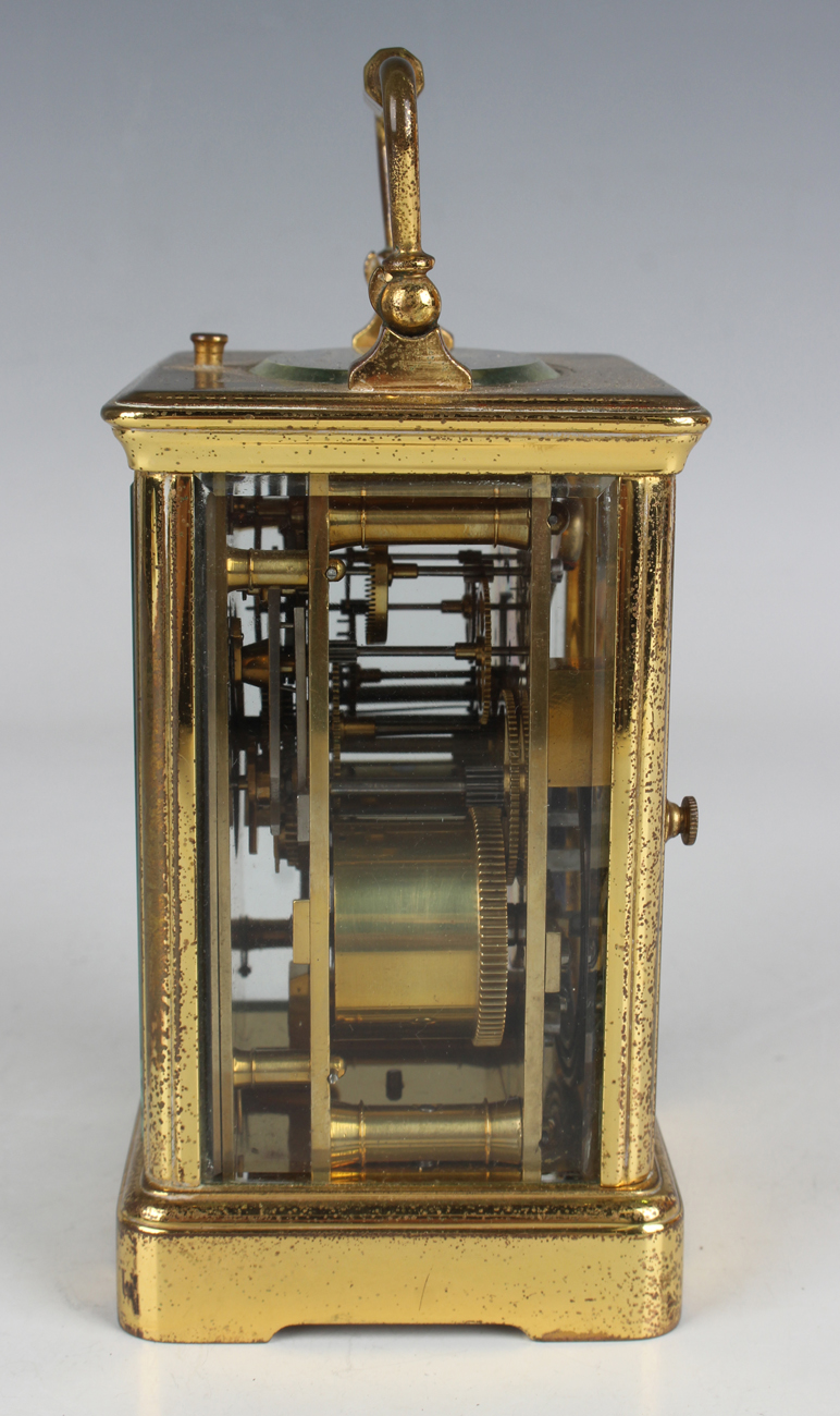 An early 20th century French lacquered brass cased carriage clock with eight day movement striking - Image 5 of 8