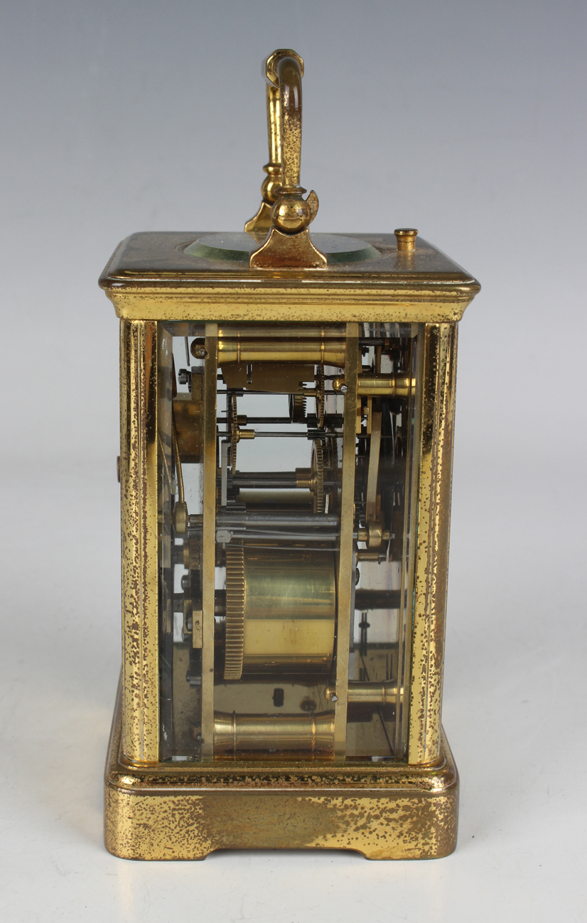 An early 20th century French lacquered brass cased carriage clock with eight day movement striking - Image 4 of 8