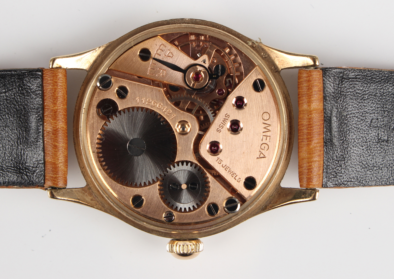 An Omega 9ct gold circular cased gentleman's wristwatch, circa 1947, the signed jewelled movement - Image 6 of 6