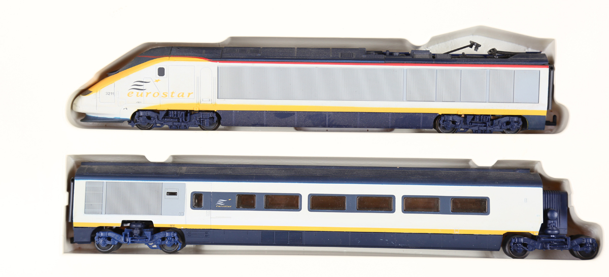 A Hornby Railways gauge HO R647 Eurostar train set, boxed with instructions (box creased and - Image 4 of 4