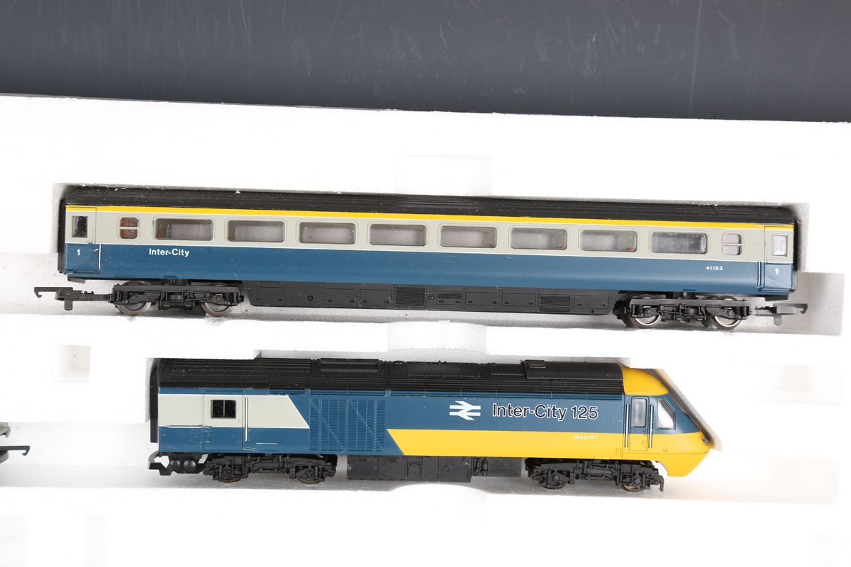 A Hornby Railways gauge OO R685 High Speed train set and a Lima Inter-City 125 train set, both boxed - Bild 3 aus 8