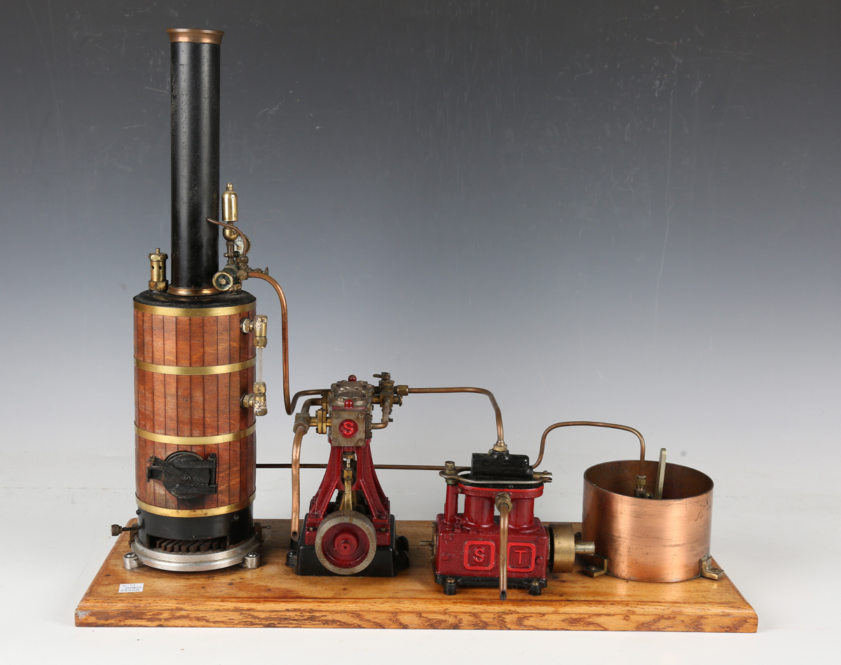 A live steam power plant with Stuart D10 vertical engine with 5cm flywheel and Stuart Turner steam - Image 5 of 11