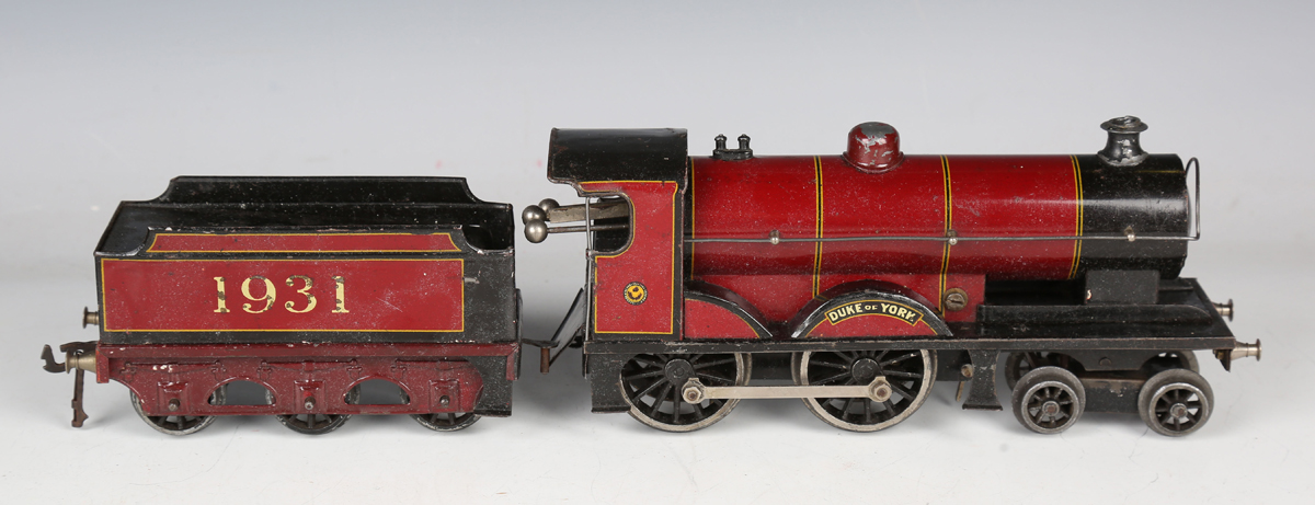 A Bassett-Lowke gauge O clockwork locomotive 'Duke of York' and tender 1931 in maroon and black