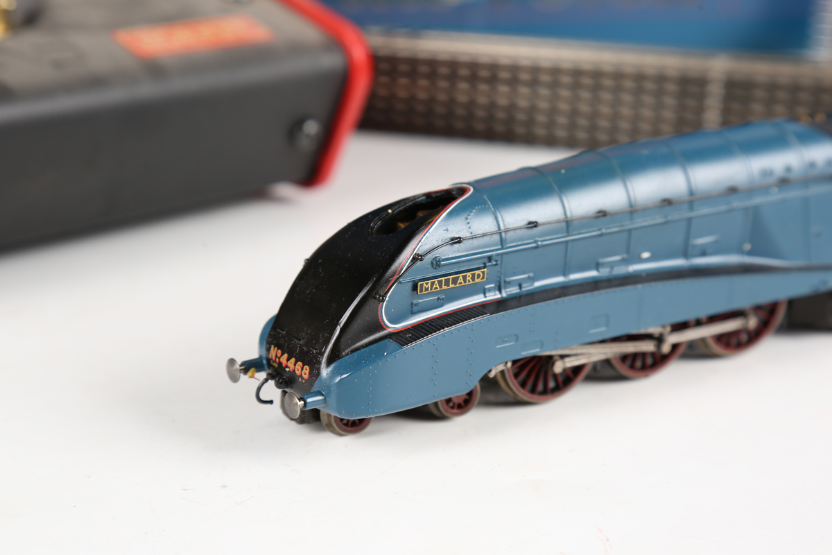 A Hornby gauge OO live steam locomotive 'Mallard' and tender with track, transformer and controller, - Image 7 of 7